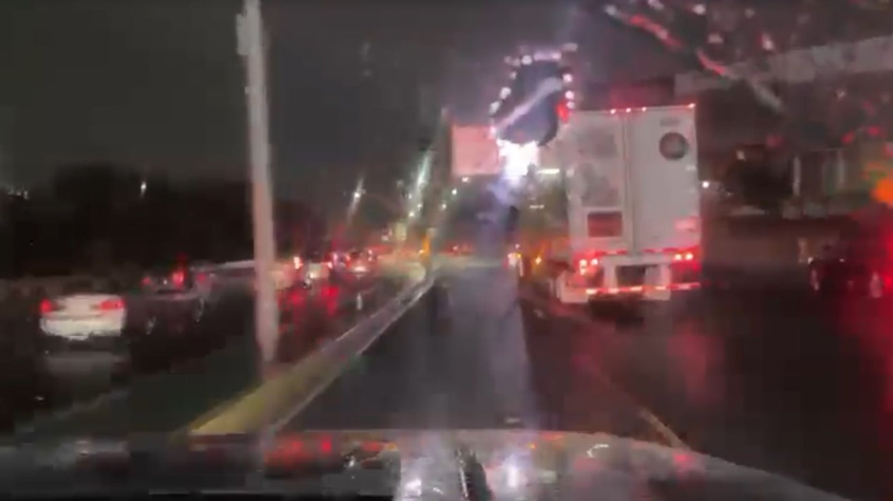 Llega lluvia a la urbe regia por frente frío número 16