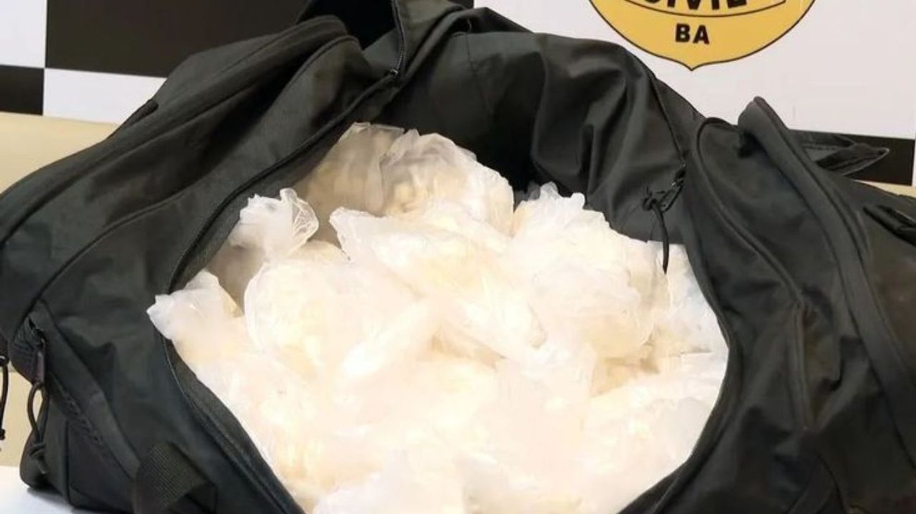 Decomisan 10 toneladas de drogas en El Salvador