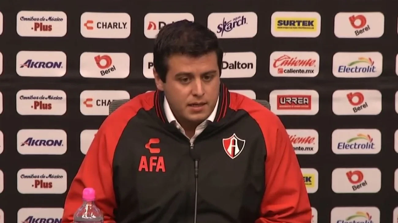 Atlas nombra a Aníbal Fájer como nuevo presidente