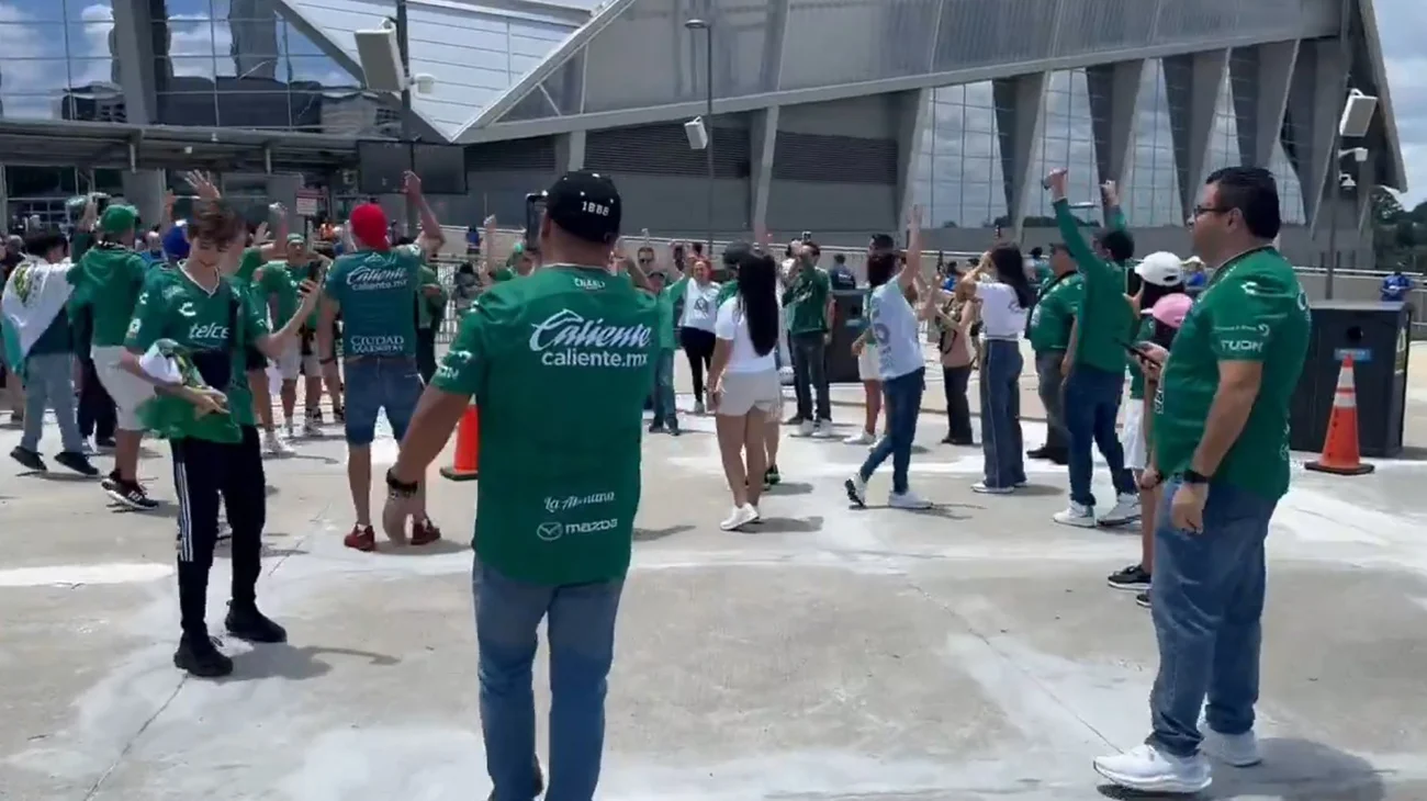 ¡No se rajaron! Afición de León asiste al partido contra Chelsea