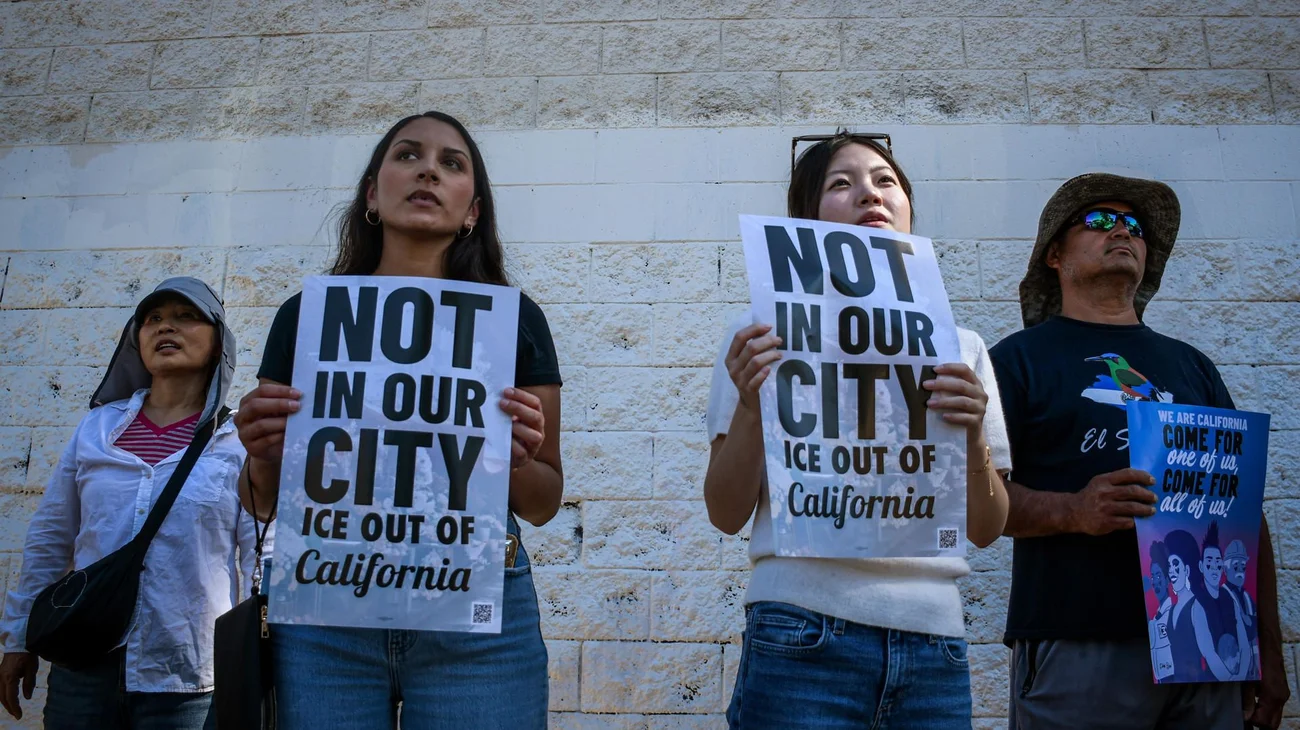 Comunidad asiatica se une a hispana en LA contra redadas de ICE