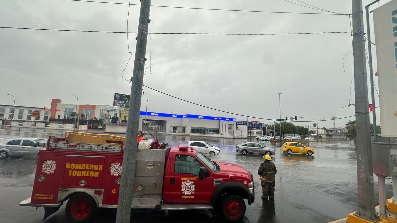Refuerzan operativos por pronóstico de lluvias en Torreón