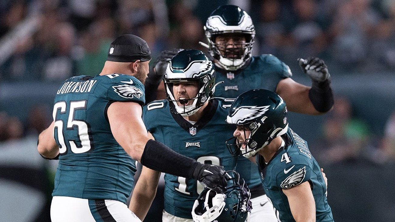 Hurts y Swift mantienen invictos a los Eagles en la NFL