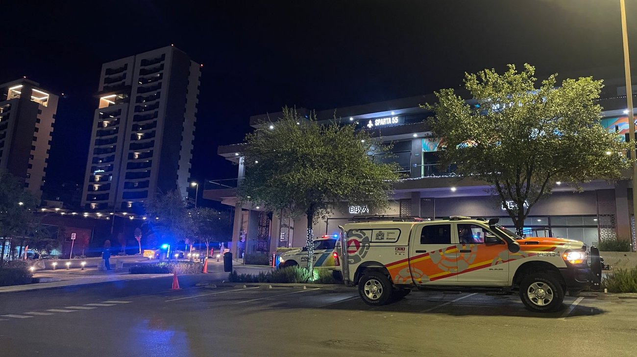 Intenta suicidarse, lo rescatan y detiene la Policía 