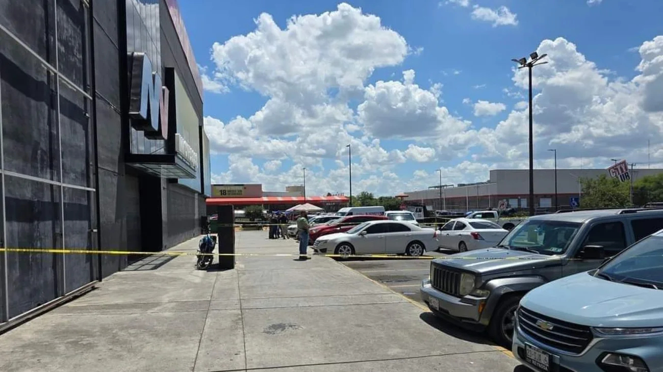 Ejecutan a hombre afuera de centro comercial en Reynosa