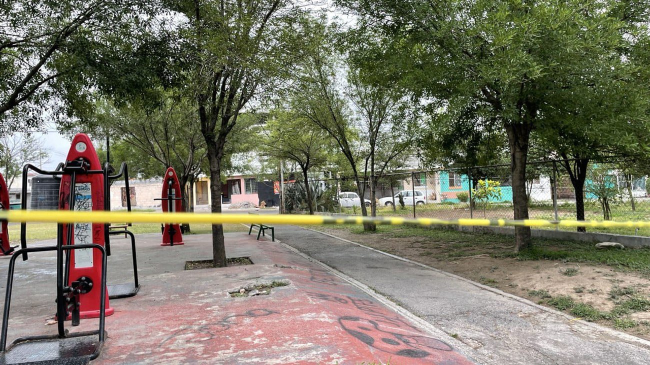 Ejecutan a policía de Apodaca frente a su familia