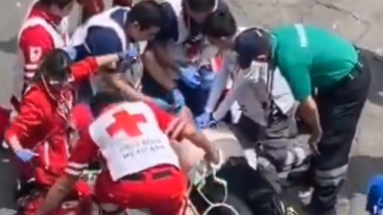 Aficionado extranjero sufre infarto previo partido en CDMX