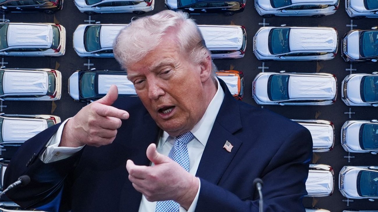 Impondrá Trump 25% de aranceles a autos de la Unión Europea