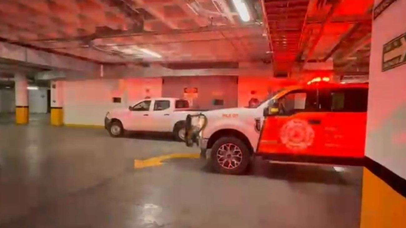 Joven resulta lesionada tras caída en torre de Valle Oriente