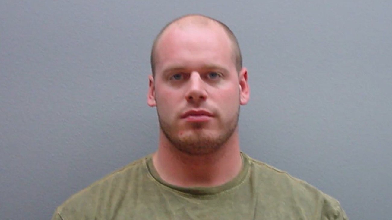 embajada_de_eeuu_en_mexico_pide_informacion_sobre_paradero_de_exatleta_ligado_a_cartel_1c6c2ec2cd