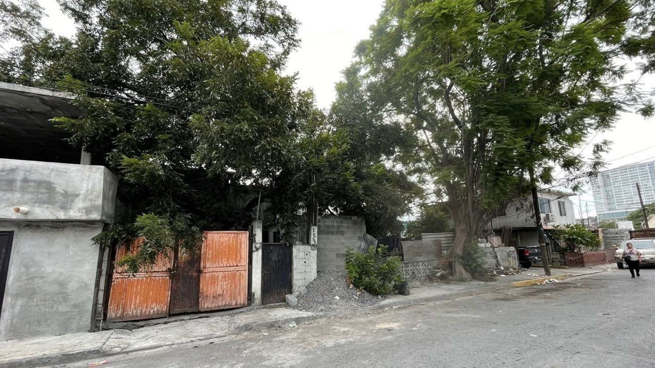 Encuentran cuerpo sin vida con heridas de bala en Monterrey