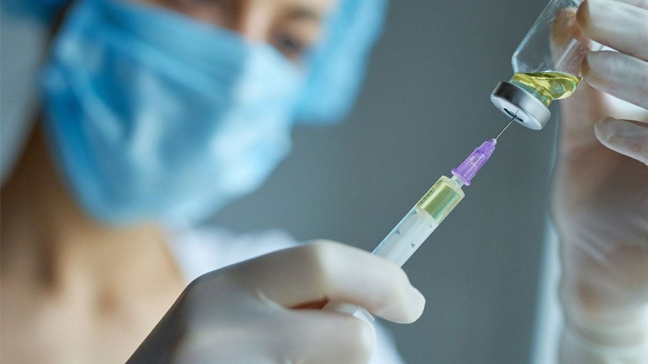 Enfermera cambia medicamento a pacientes por agua; mueren 10