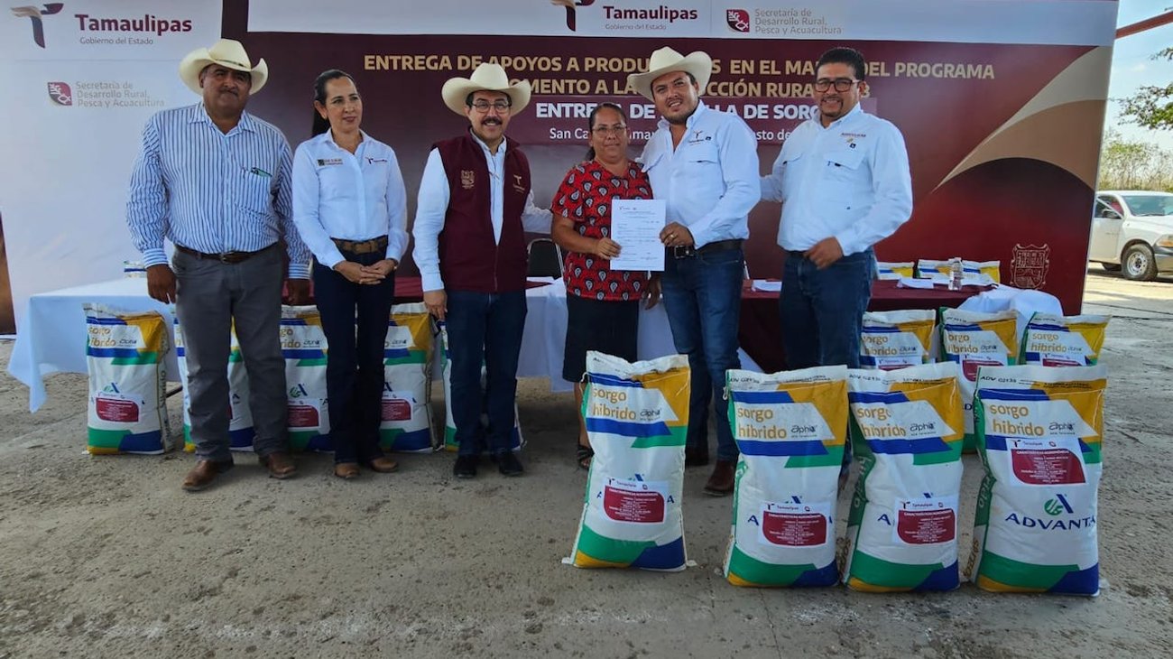 Entregan semilla de sorgo a productores tamaulipecos