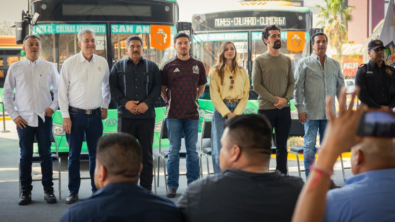 entrega_samuel_garcia_nuevas_unidades_ruta_41_a4818f06ee