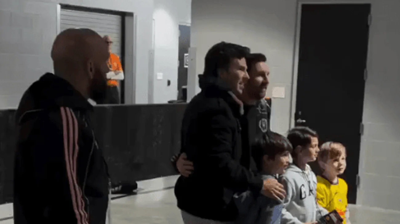 Messi y Checo Pérez se reúnen para épica foto en Las Vegas