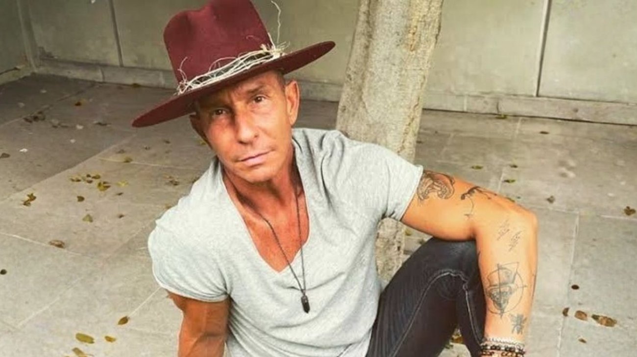 ¿Nuevo romance? Erik Rubín es visto con una joven en Monterrey