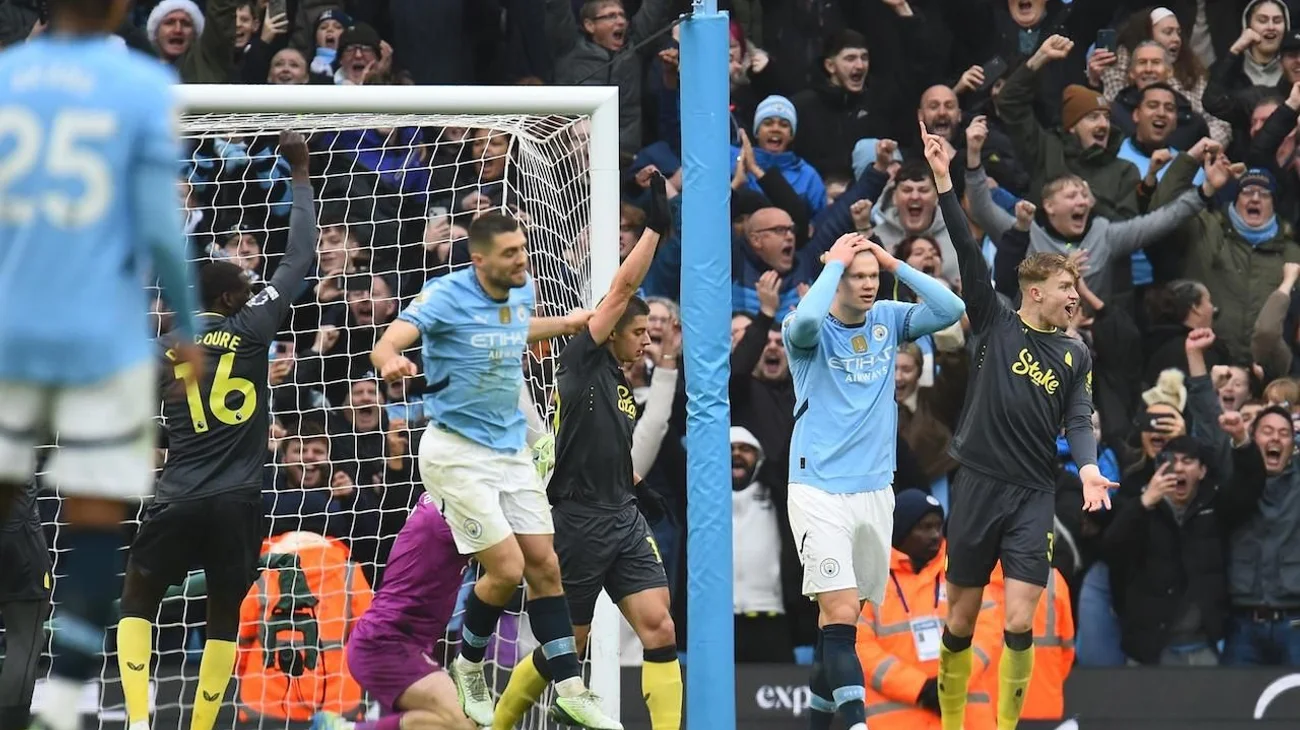 Manchester City empata ante el Everton; Haaland falla penal