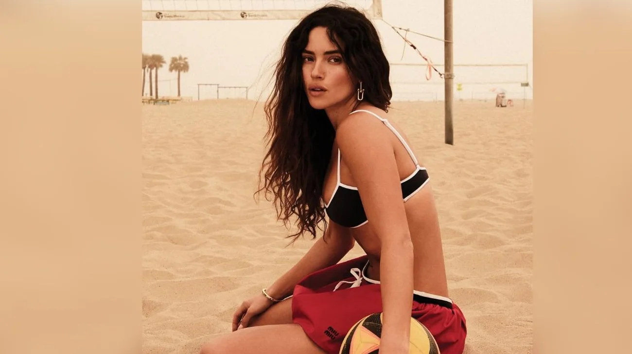 escena_adria_arjona_52d6585023