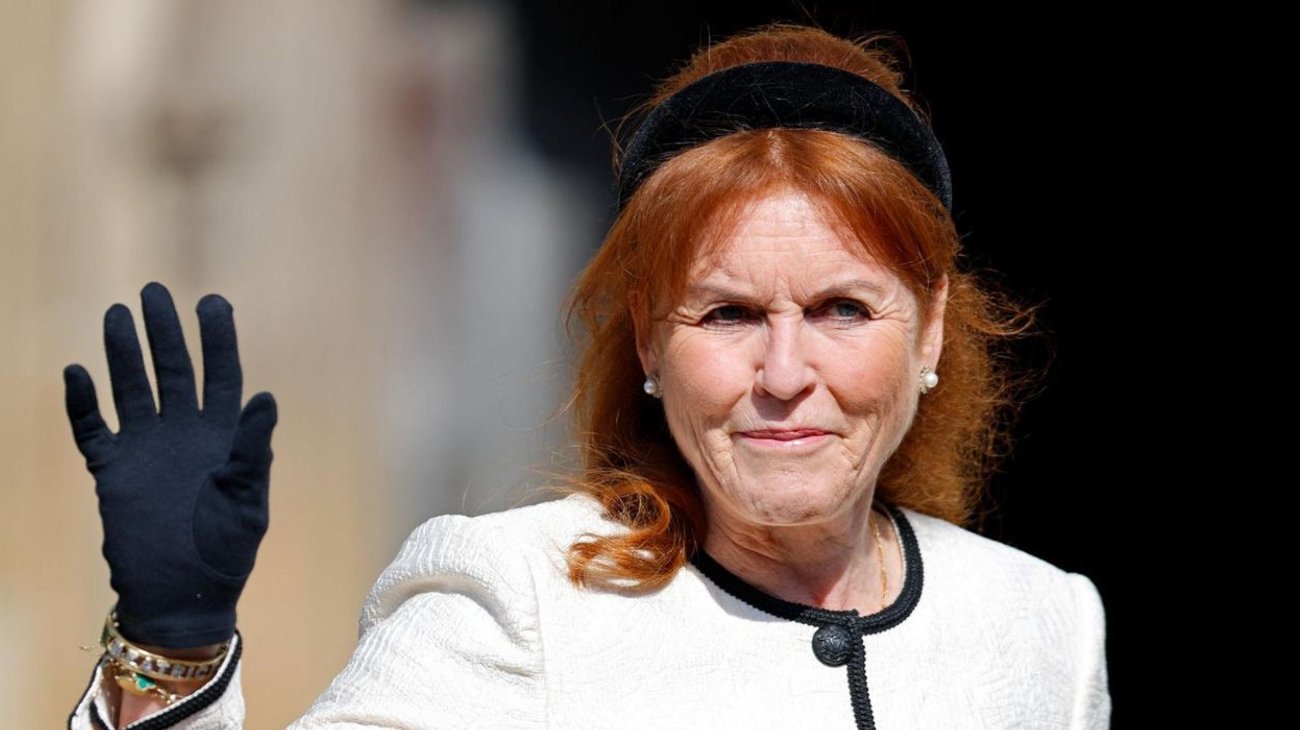 Retiran a Sarah Ferguson honor en York por relación con Epstein