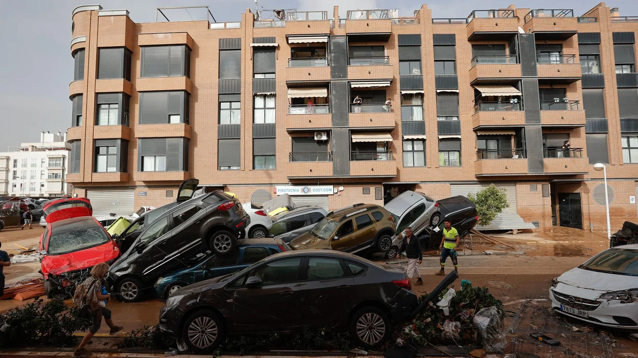 Sube a 95 los fallecidos por inundaciones en España