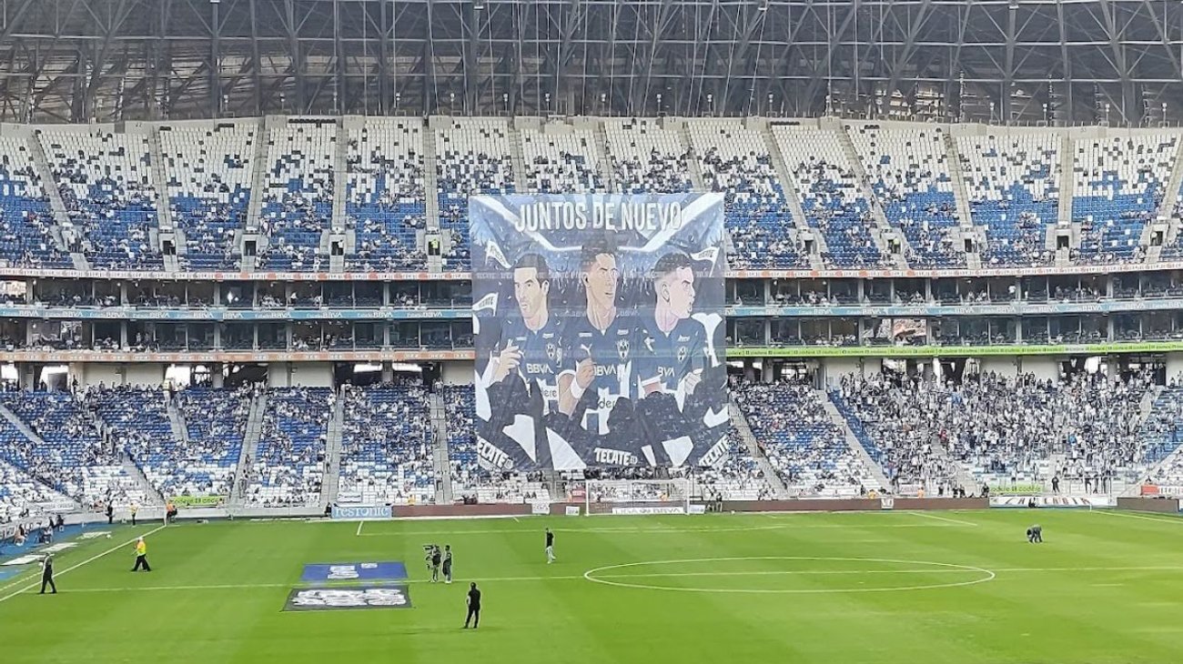 Ponchito no descarta que cancha de Rayados provoque lesiones