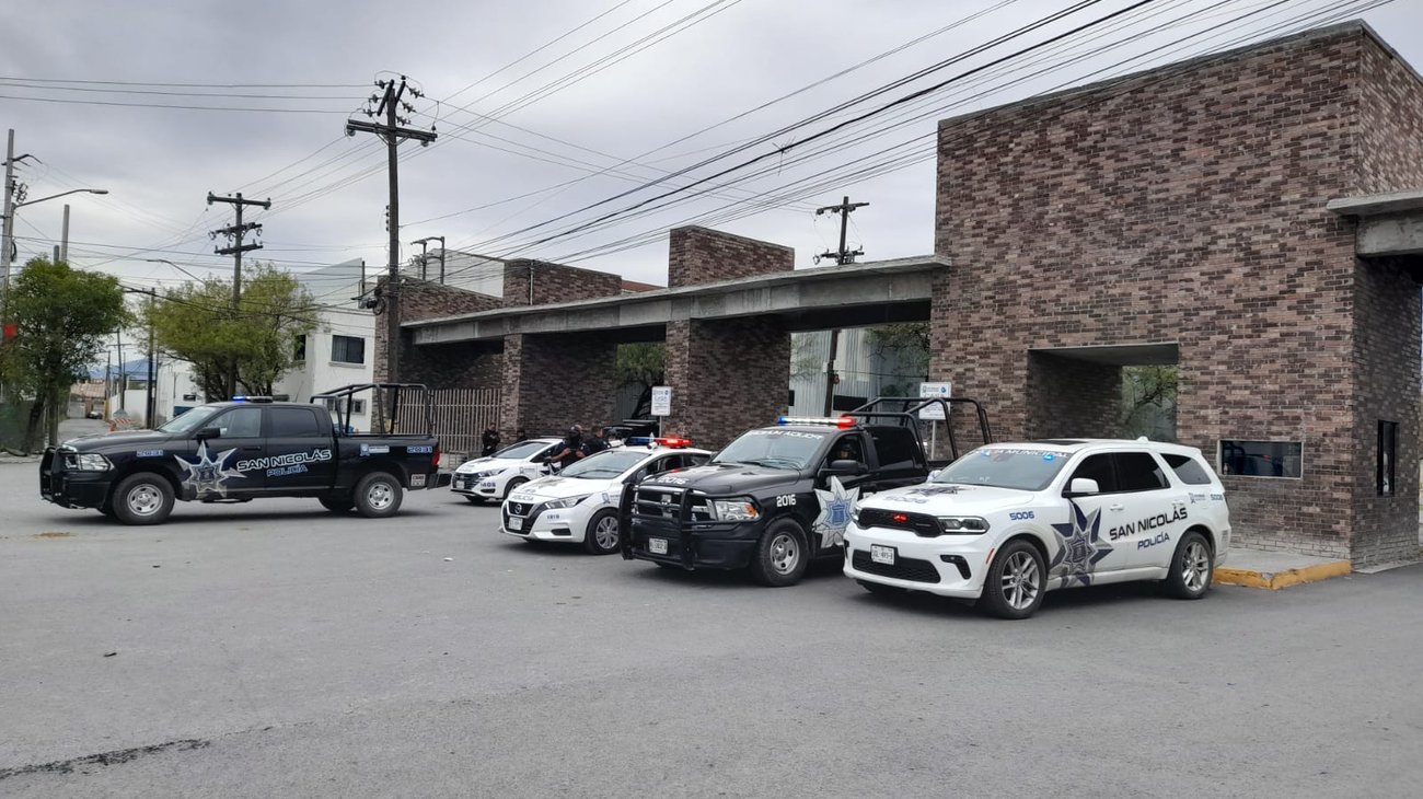 NL da reversa a toma de control de la policía de San Nicolás