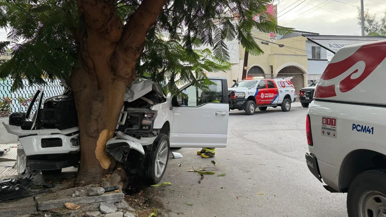 Estrellamiento deja dos hombres lesionados en Valle de las Mitras