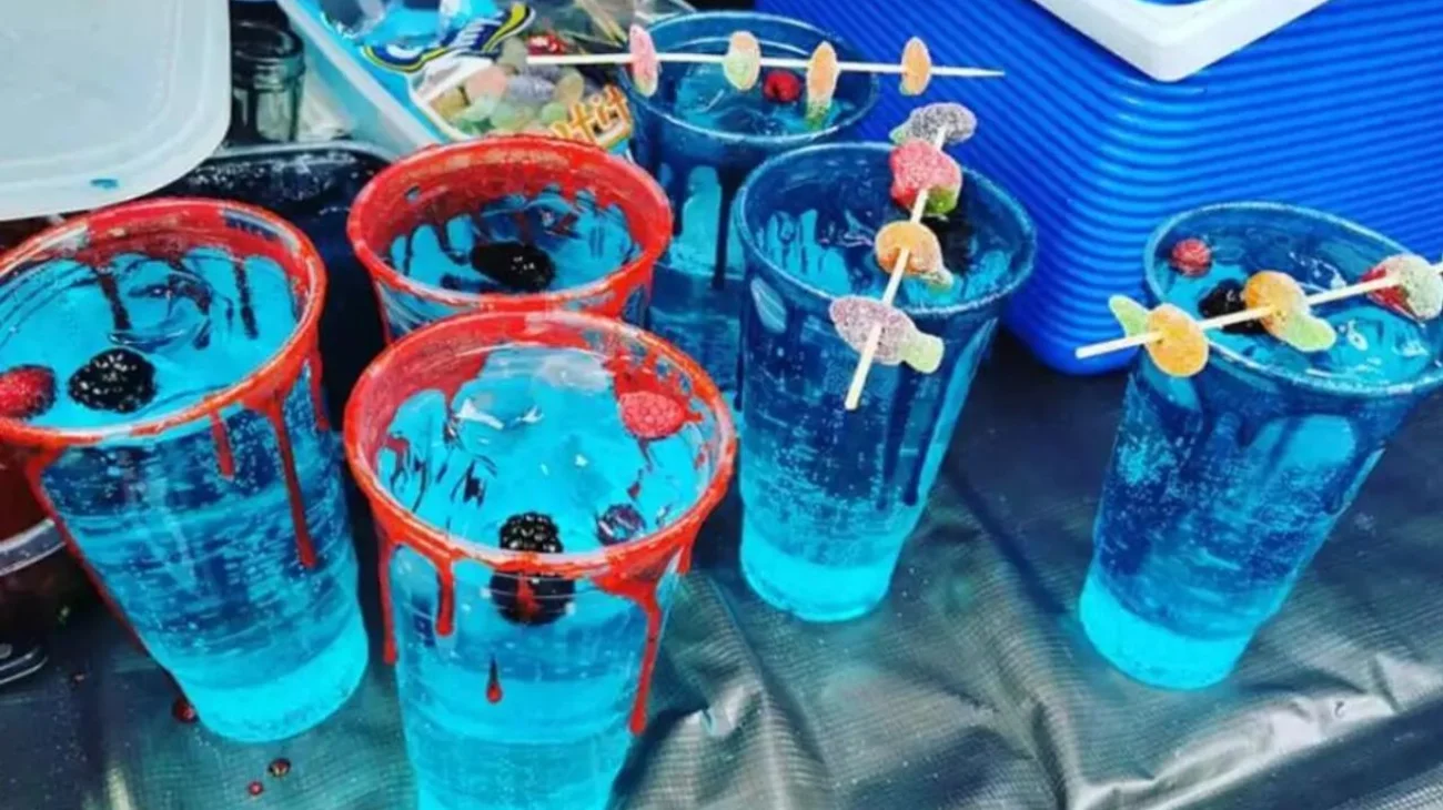 Estudiantes se intoxican por beber 'azulitos' en Oaxaca