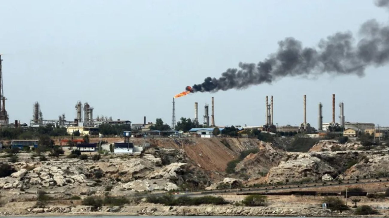 eua_iran_retoman_ataques_contra_isla_jarg_bf06e7dcb2