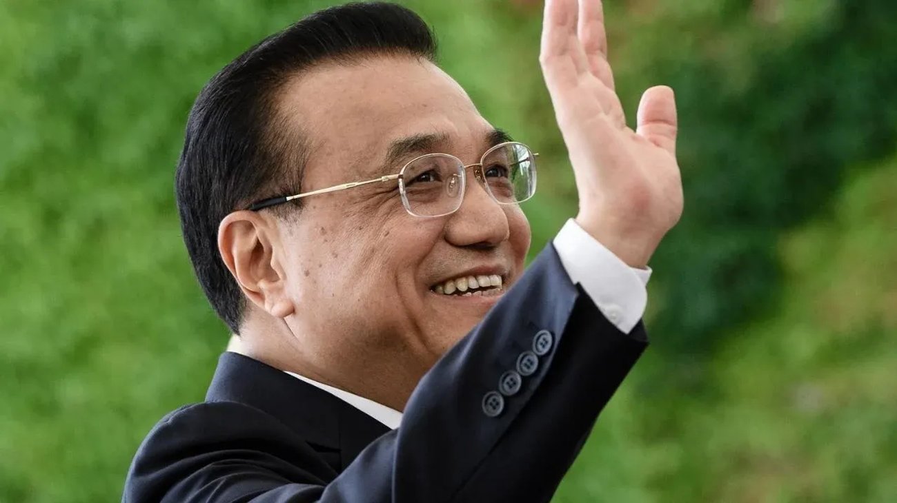 Exprimer ministro chino será cremado tras días de tributos