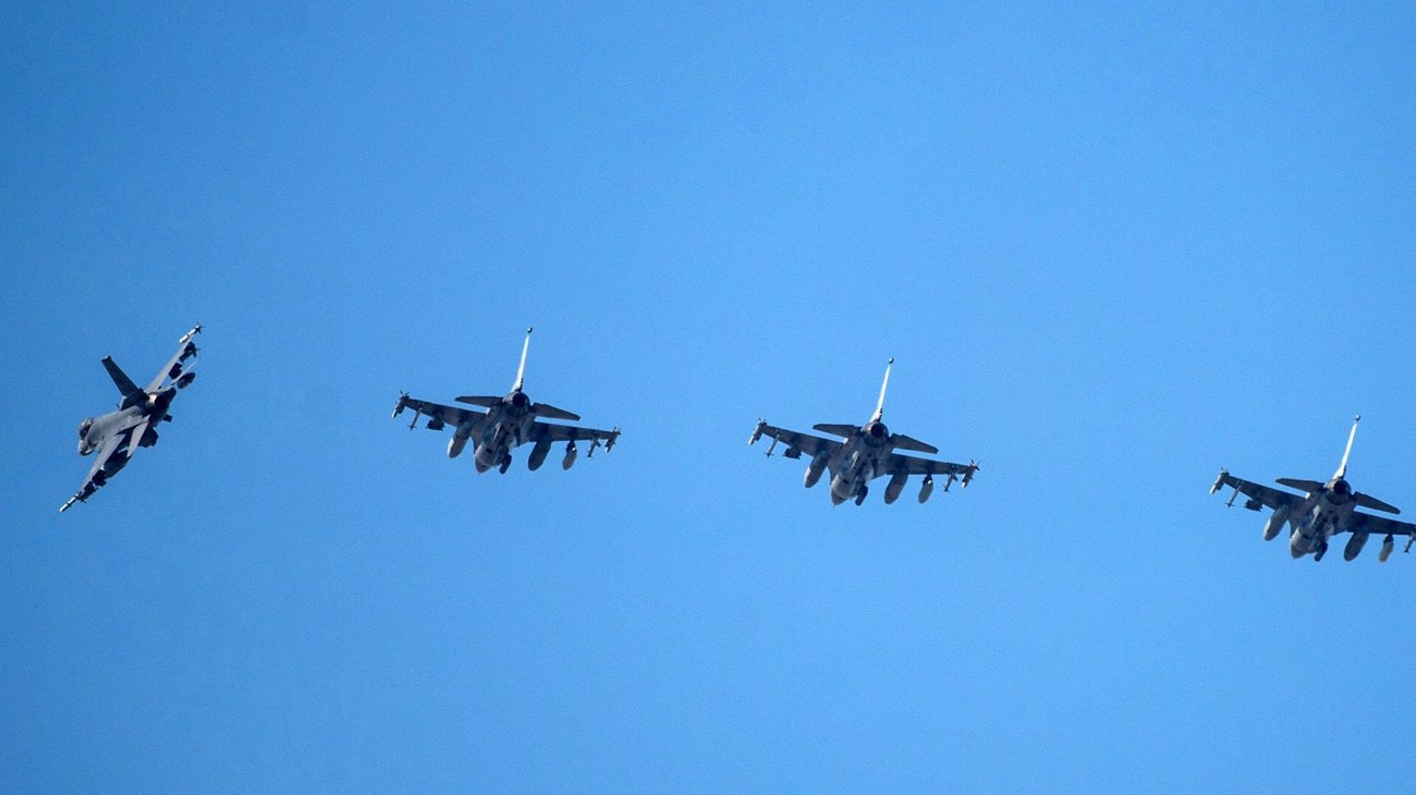 f256b23b76e93b688650670f2fb184104171061e_484cae40fc