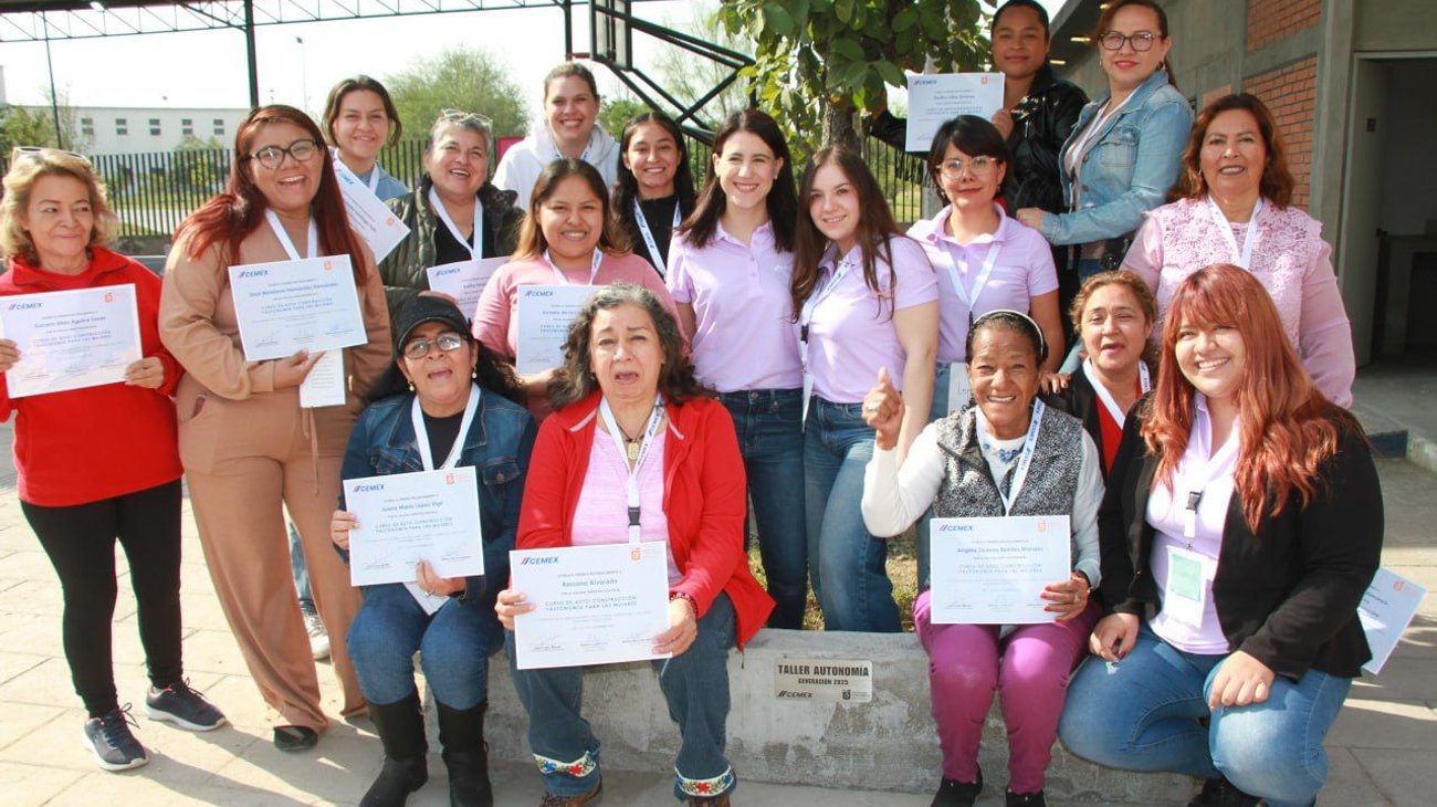 Capacitan a mujeres para construir y remodelar sus viviendas