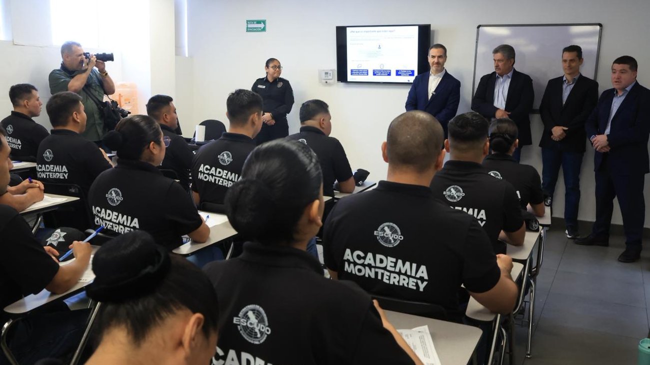 Capacitan a policías en defensa ante ataques con drones