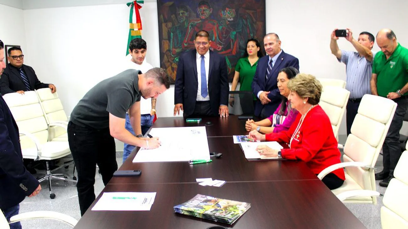 f9322456_edfd_4b73_b7ca_2e6f6d0355e0_90629e57c3