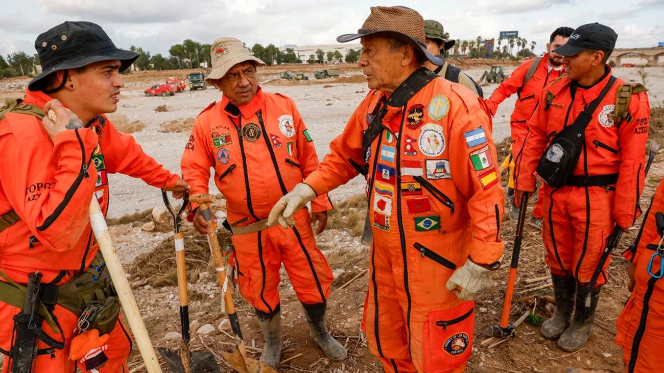 Mexicanos colaboran en búsqueda de cadáveres en España