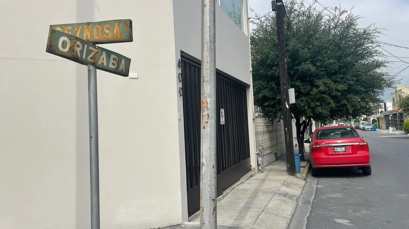 Se quedan sin luz en Mitras Norte; ya cumplieron 15 horas