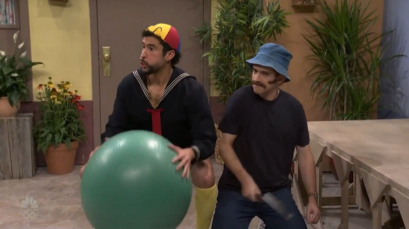 Parodia Bad Bunny a 'Quico' en Saturday Night Live