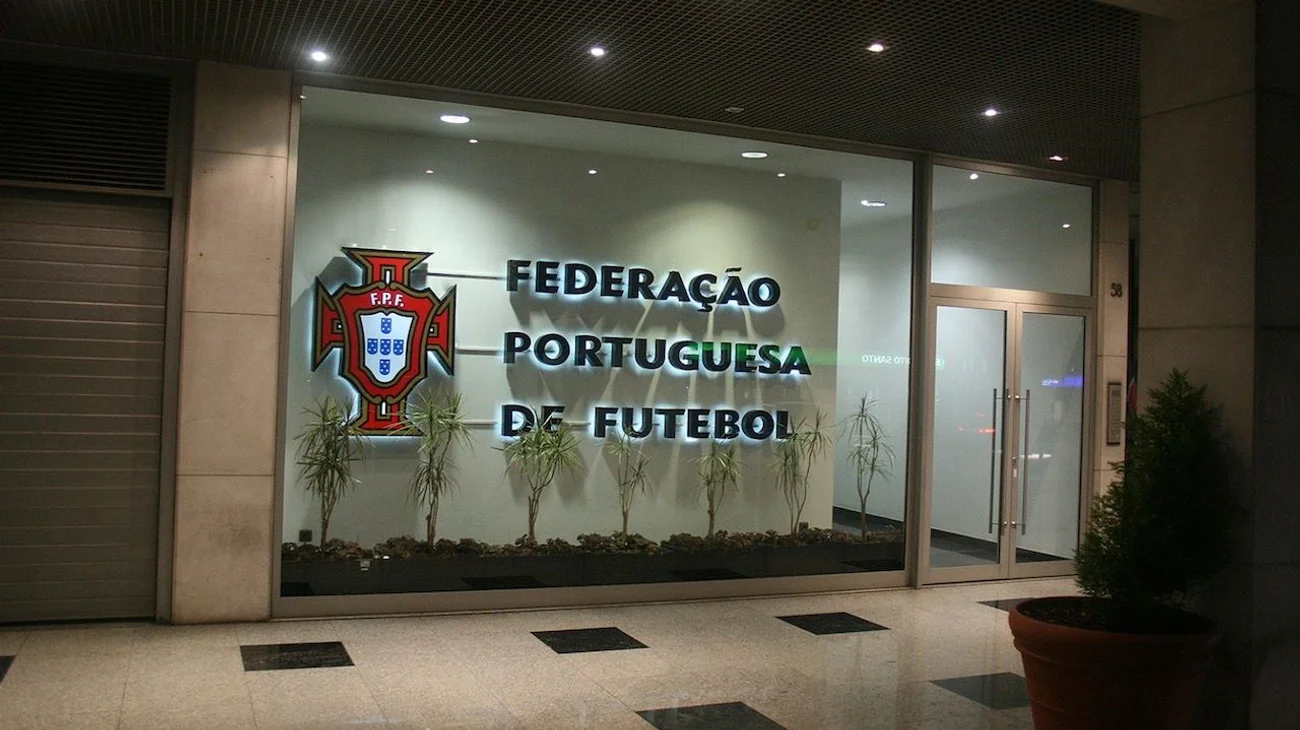 Registra Policía la sede de la Federación Portuguesa de Futbol 