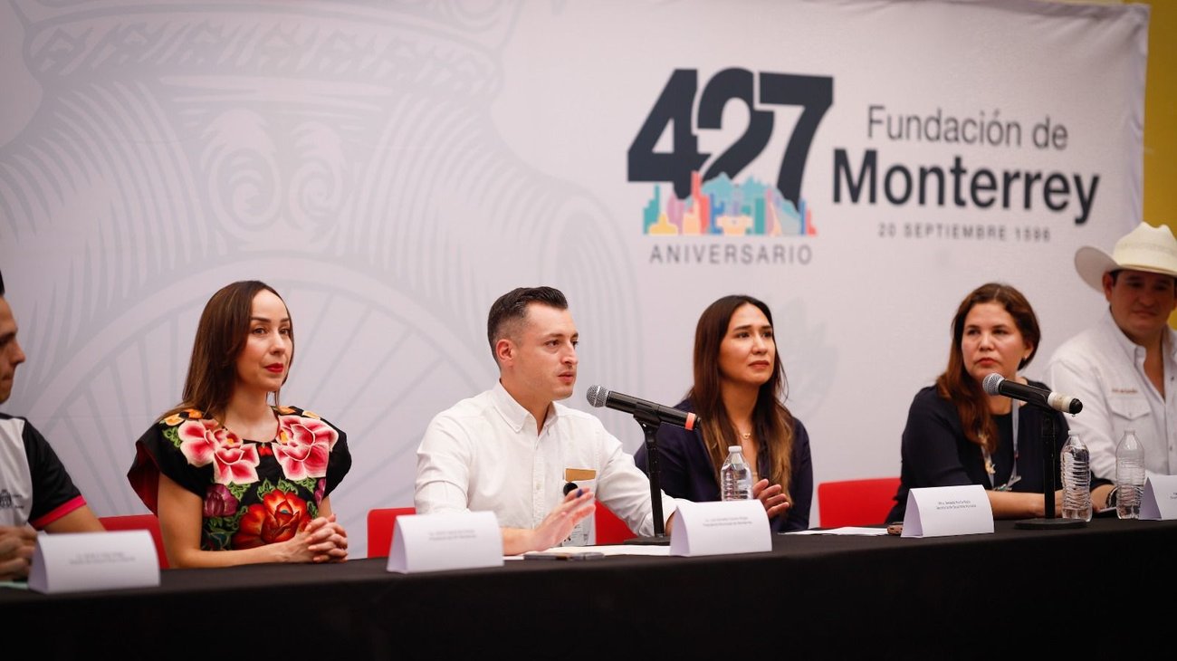 Cabalgata y concierto por 427 aniversario de Monterrey