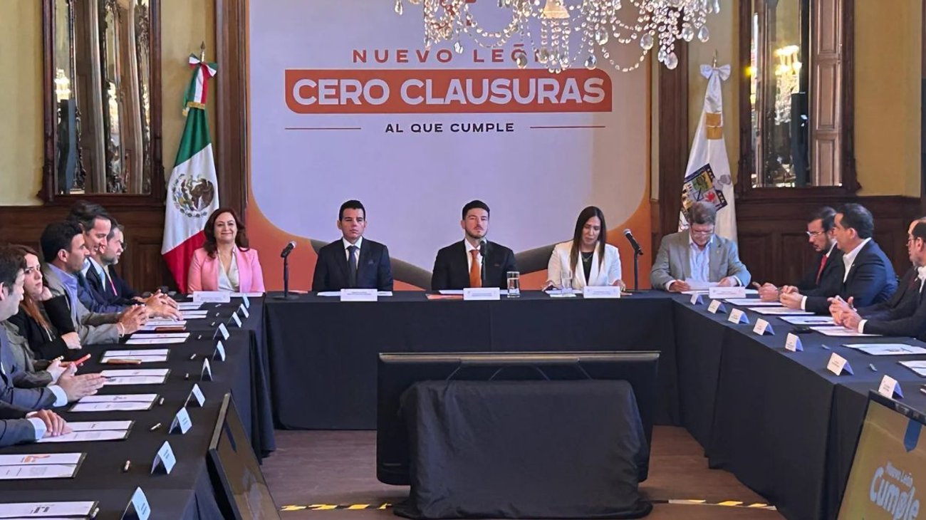 Gobernador firma acuerdo 'Nuevo León Cumple Cero Clausuras'