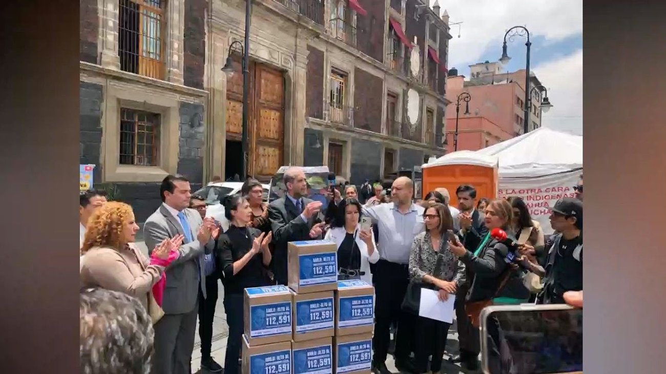  Jueza ordenó a SEP usar libros del año pasado: UNPF