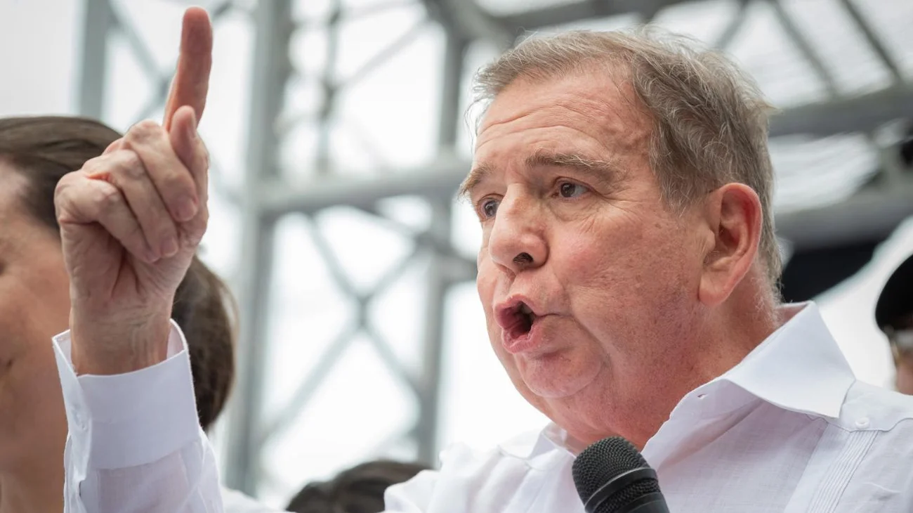 Fiscalía de Venezuela solicita arresto de Edmundo Urrutia