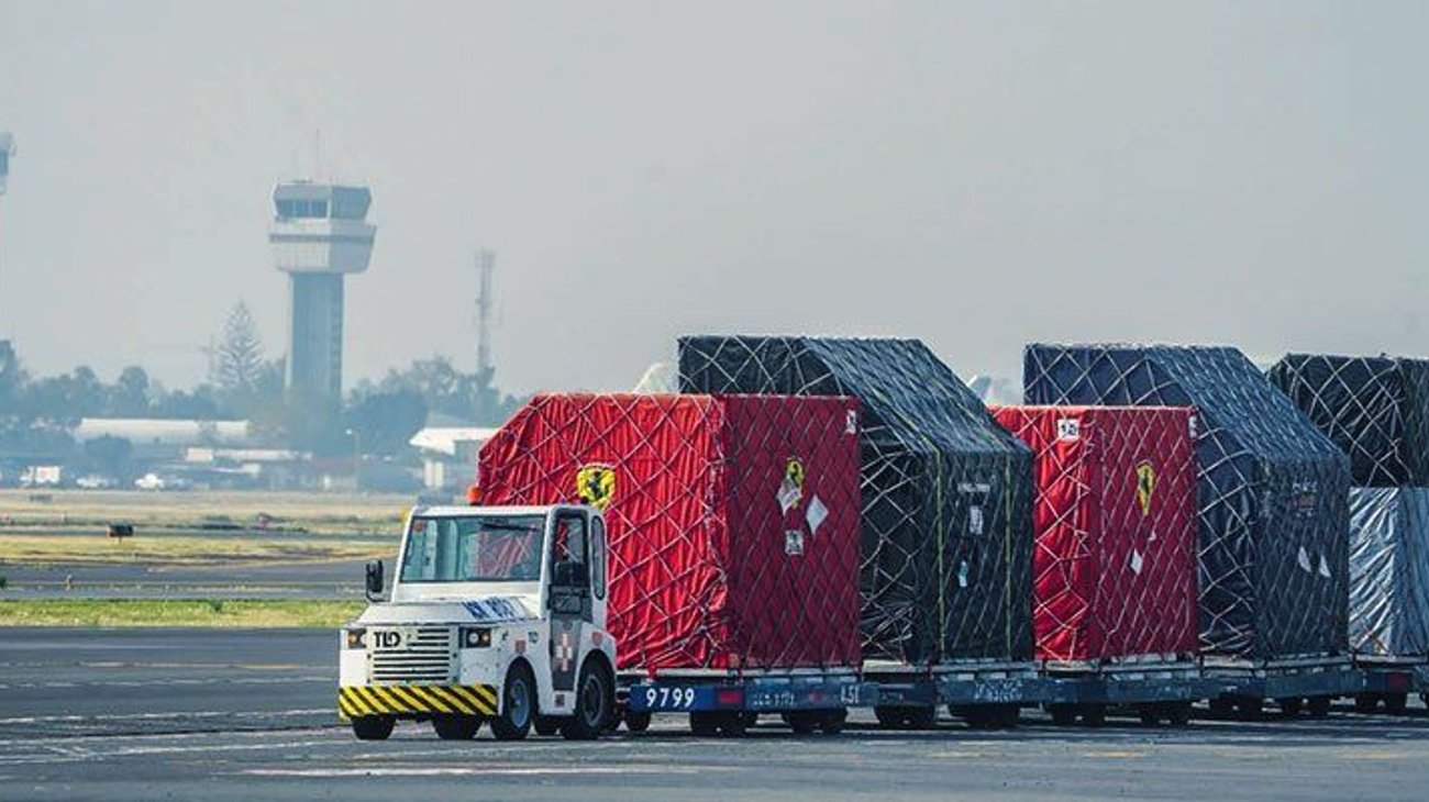 Empiezan a llegar los autos de la Fórmula 1 a México