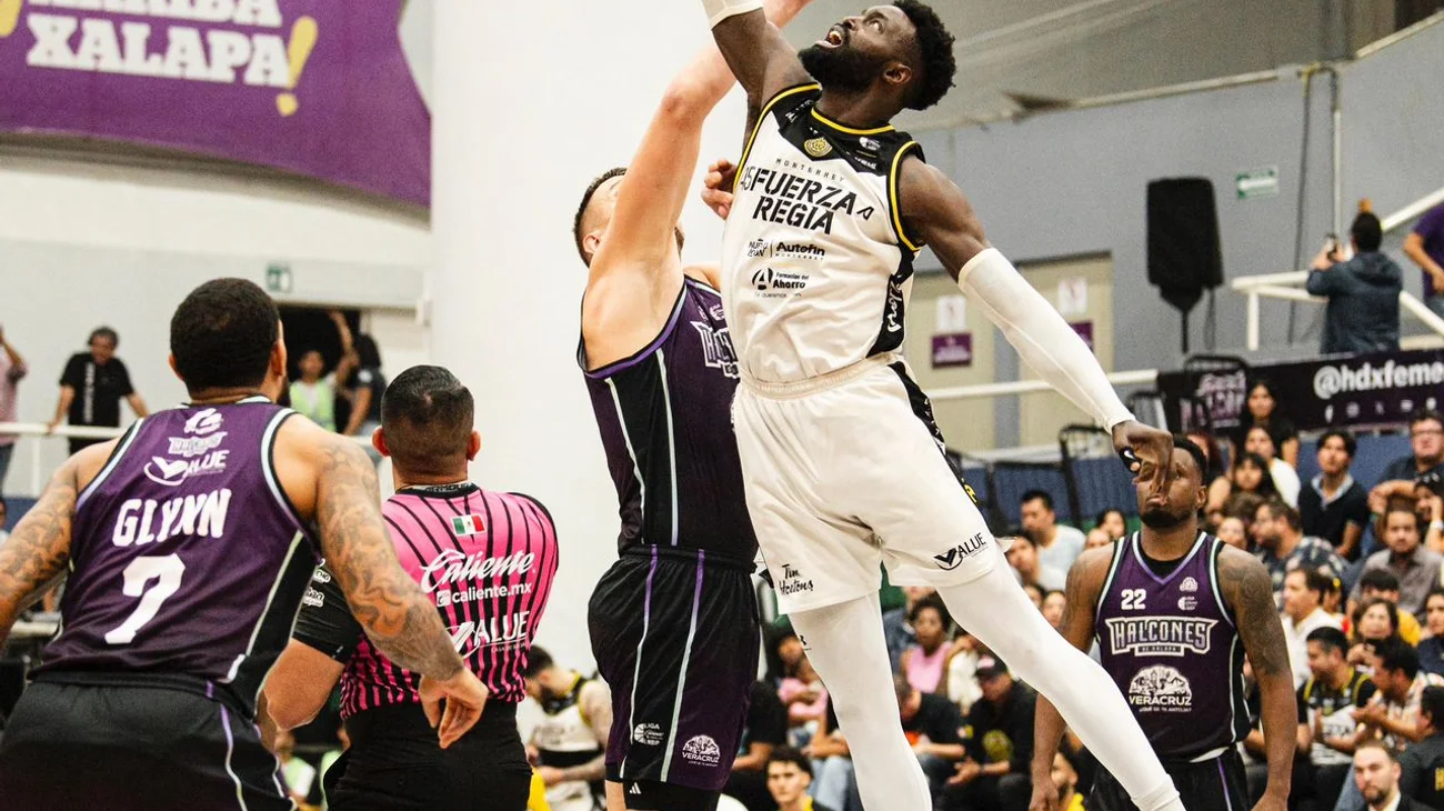 Fuerza Regia se pone adelante en la final de zona