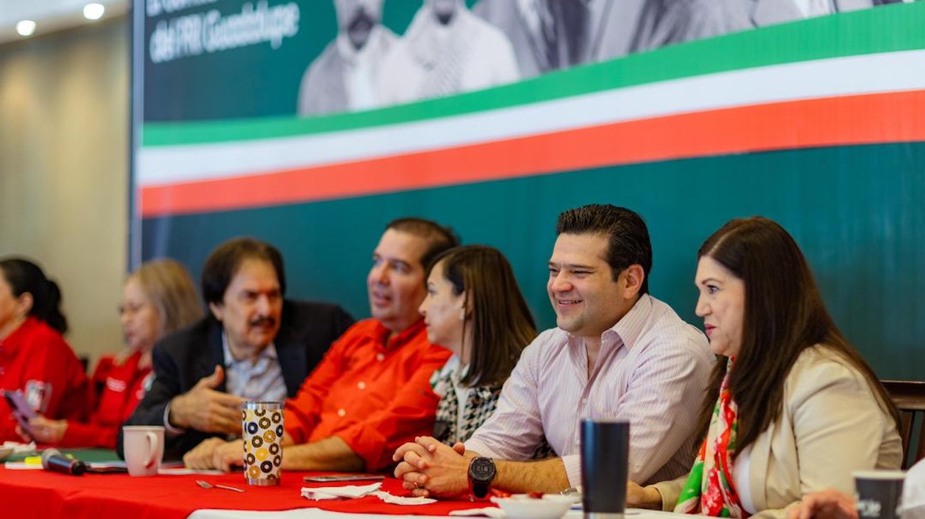 Toca al Congreso nombrar interino: Cienfuegos