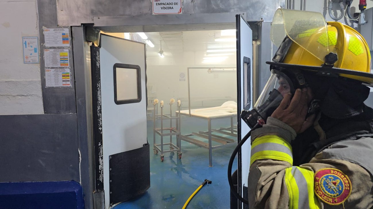 Movilización por fuga de amoniaco en planta de SuKarne, Escobedo