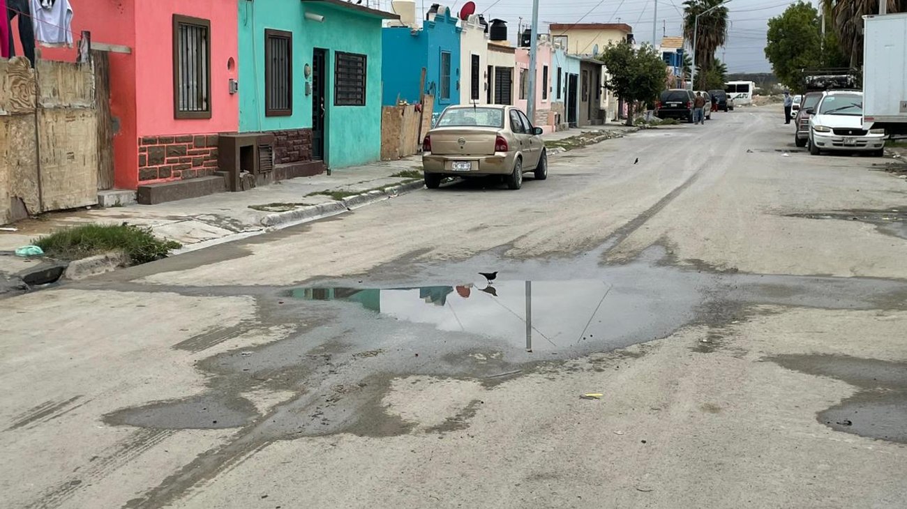 Continúa desperdicio de agua en colonias de Ramos Arizpe 