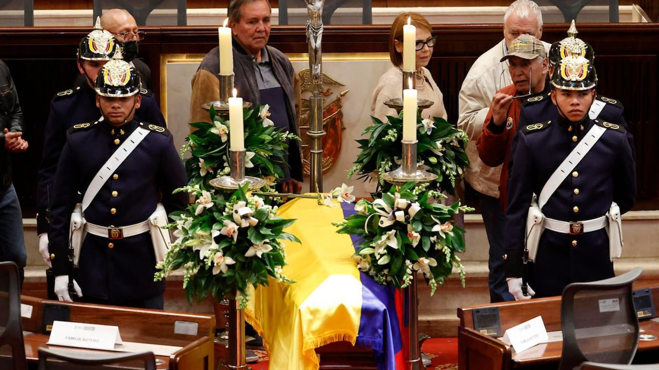 Colombia despide de manera solemne al maestro Botero