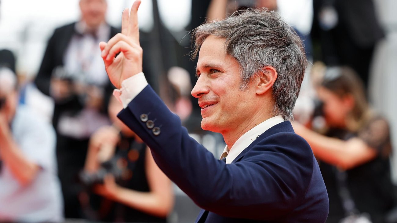 Gael García estrenará su película, 'Hombre al agua', en Venecia