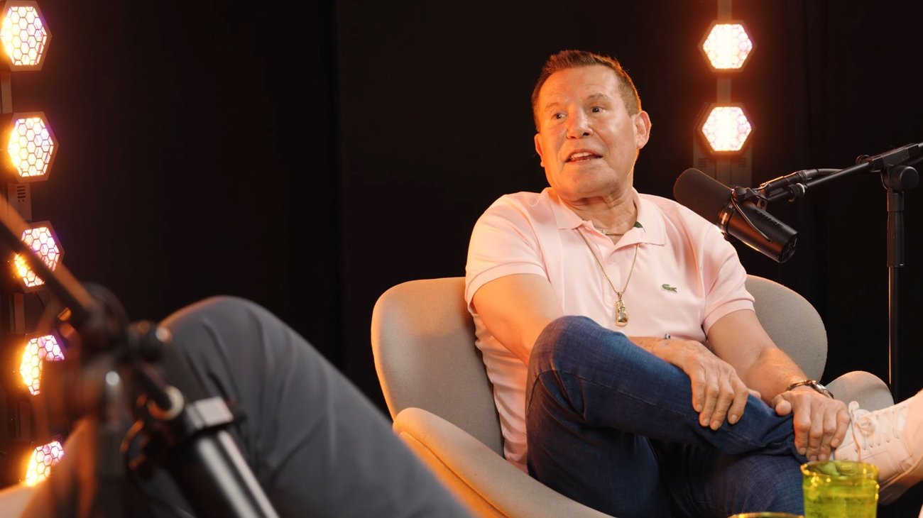 Julio César Chávez encara a Adrián Marcelo por comentario